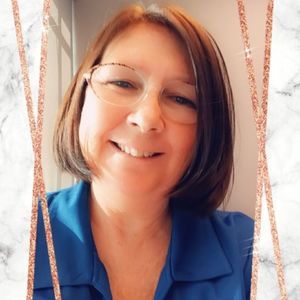 Meet your Posher, Candiss